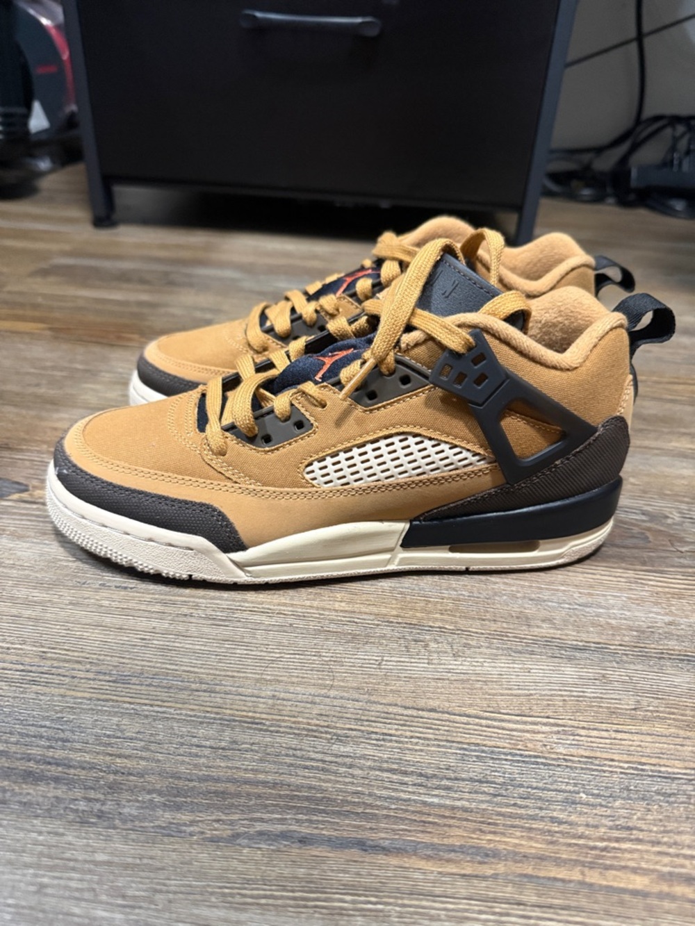 Jordan Kids' Grade School Spizike Low Shoes
